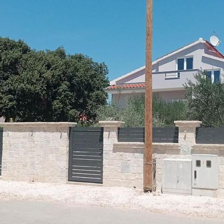 M&L Holliday Home Biograd Na Moru Ngoại thất bức ảnh